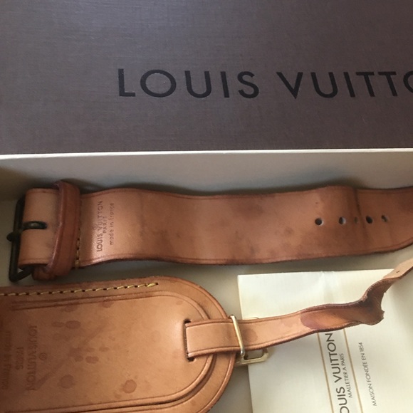 Louis Vuitton luggage /bag name tag 3 sets with box . Each set $82 no box. - Picture 12 of 13